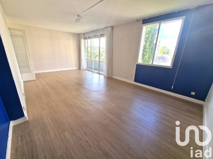 Appartement 3 pièces de 70 m² à Évreux (27000)