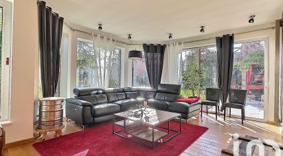 Architect house 8 rooms of 238 m² in Saint-André-lez-Lille (59350)