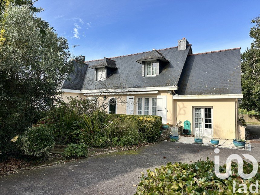 House 5 rooms of 140 m² in Clohars-Carnoët (29360)