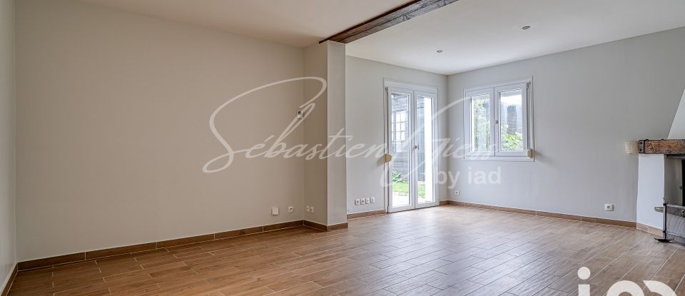 Maison 4 pièces de 83 m² à Domont (95330)