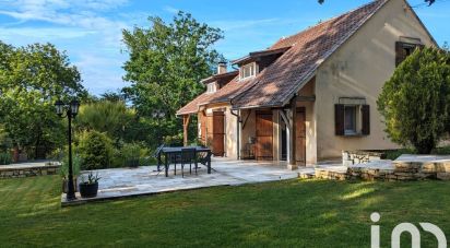 House 5 rooms of 142 m² in Saint-Cyprien (24220)