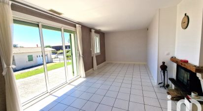 House 7 rooms of 80 m² in Saint-Laurent-de-la-Prée (17450)