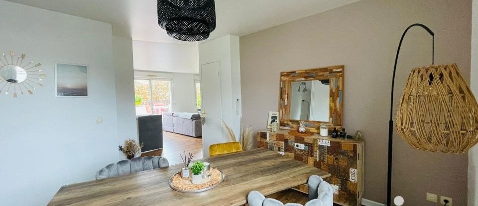 Appartement 4 pièces de 81 m² à Lyon (69008)