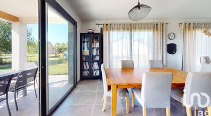 Maison 5 pièces de 145 m² à Poucharramet (31370)