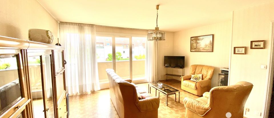 Apartment 3 rooms of 71 m² in Thiais (94320)