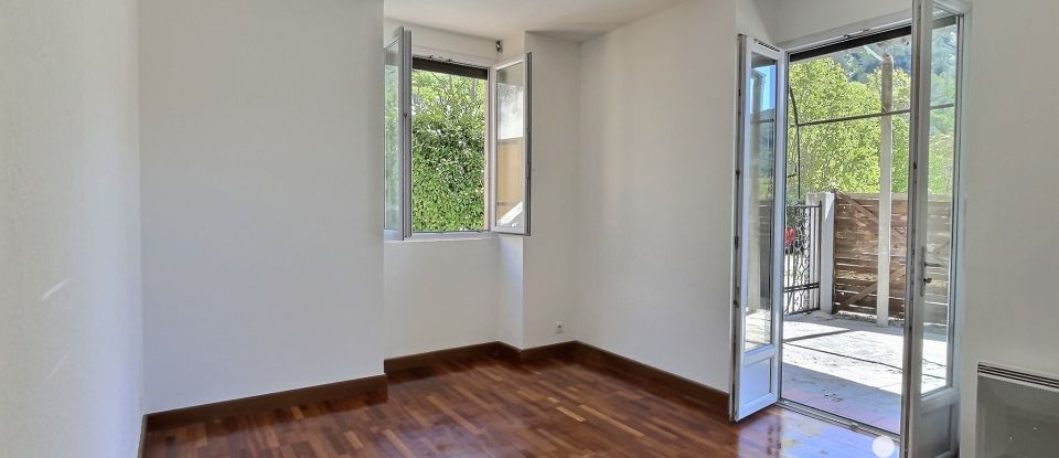 Maison 7 pièces de 176 m² à Peillon (06440)