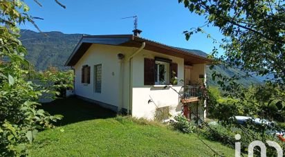 Maison traditionnelle 5 pièces de 103 m² à Saint-Rémy-de-Maurienne (73660)