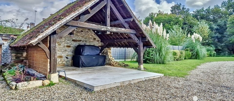 Maison 6 pièces de 330 m² à Dormelles (77130)