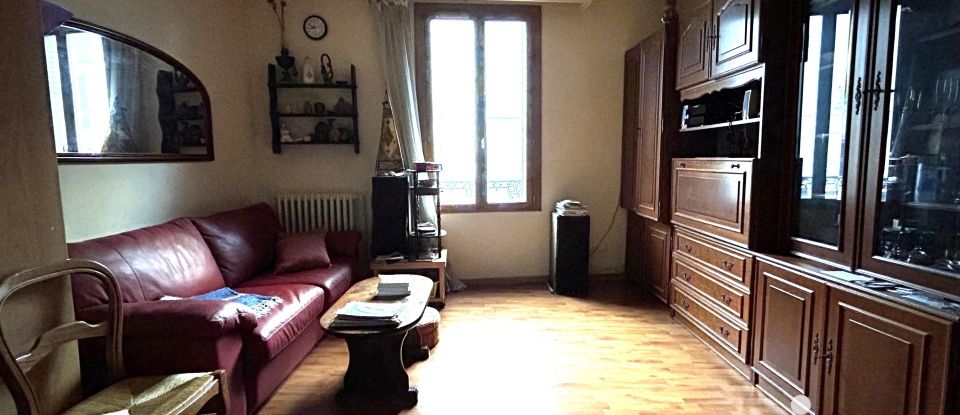 House 4 rooms of 70 m² in Montreuil (93100)