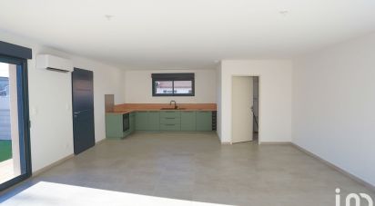 House 5 rooms of 96 m² in Vedène (84270)