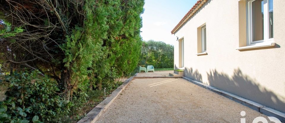 Maison 4 pièces de 80 m² à Estézargues (30390)