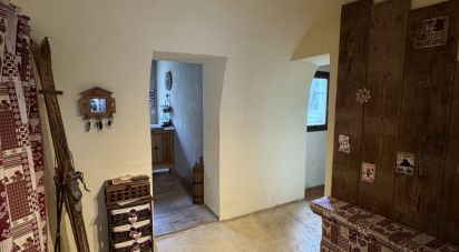 House 4 rooms of 94 m² in Sancoins (18600)