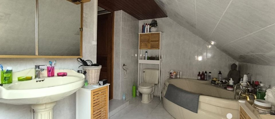 Maison 5 pièces de 117 m² à Gonfreville-l'Orcher (76700)