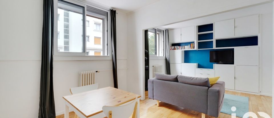 Apartment 2 rooms of 48 m² in Issy-les-Moulineaux (92130)