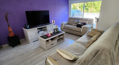 Pavillon 5 pièces de 124 m² à Saint-Laurent-d'Arce (33240)