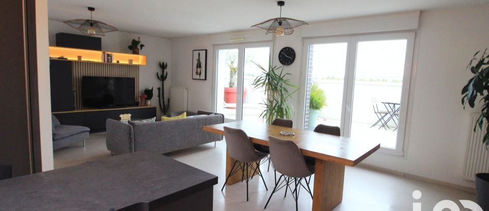 Apartment 5 rooms of 103 m² in Bezannes (51430)