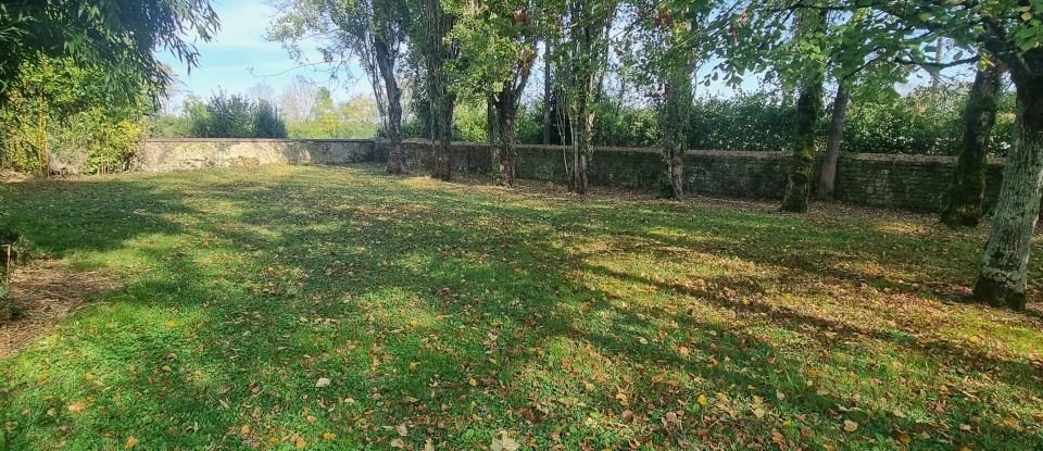 Maison 6 pièces de 212 m² à Brioux-sur-Boutonne (79170)