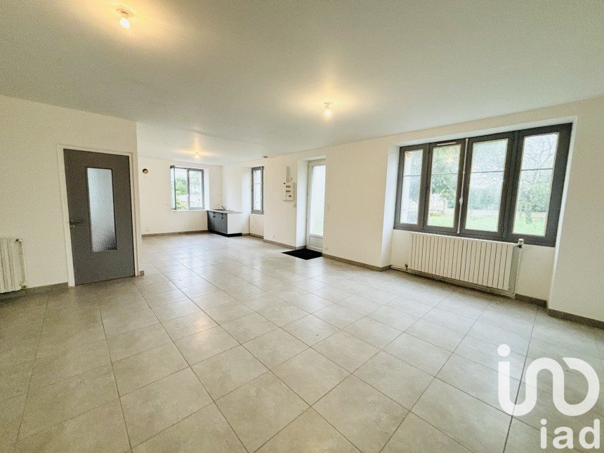 Maison 6 pièces de 148 m² à Erbray (44110)