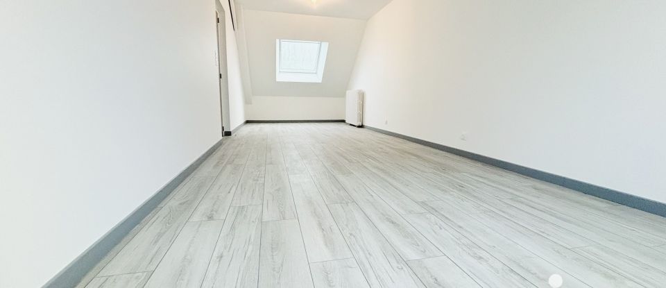 Maison 6 pièces de 148 m² à Erbray (44110)