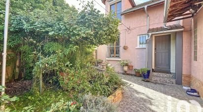 House 5 rooms of 135 m² in Le Blanc-Mesnil (93150)