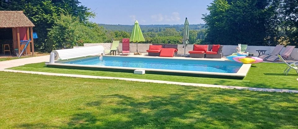 House 14 rooms of 430 m² in Saint-Yrieix-la-Perche (87500)