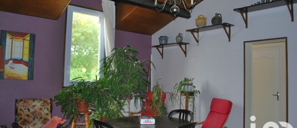 House 11 rooms of 230 m² in Margueron (33220)