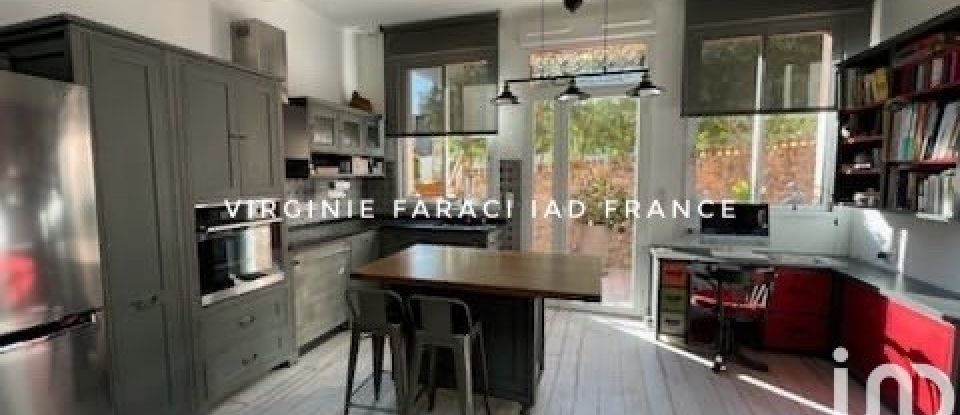 Loft 2 pièces de 54 m² à Bandol (83150)