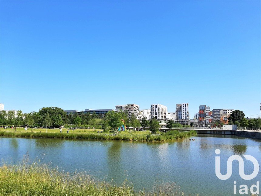 Studio 1 pièce de 32 m² à Saint-Ouen-sur-Seine (93400)