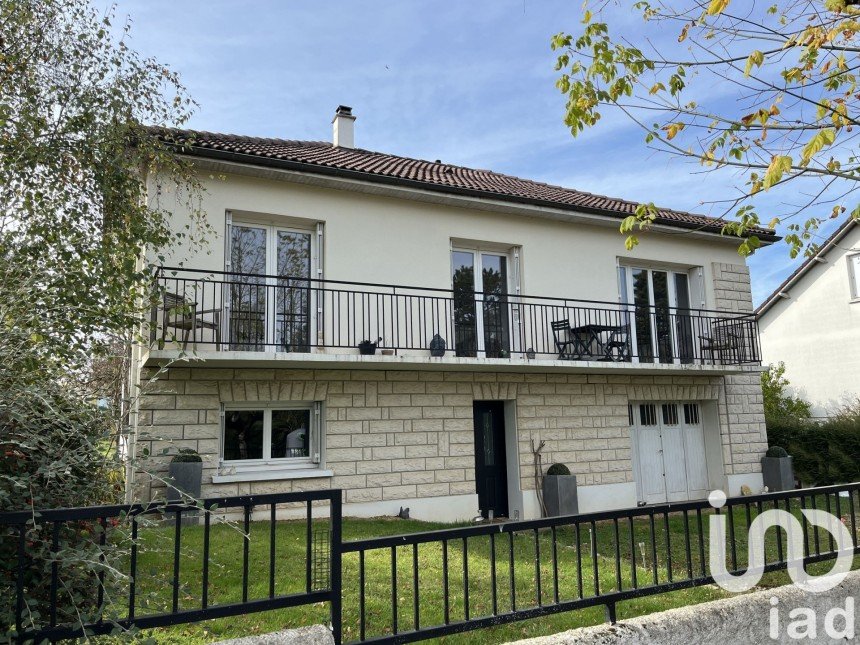 Maison 6 pièces de 120 m² à Ligugé (86240)