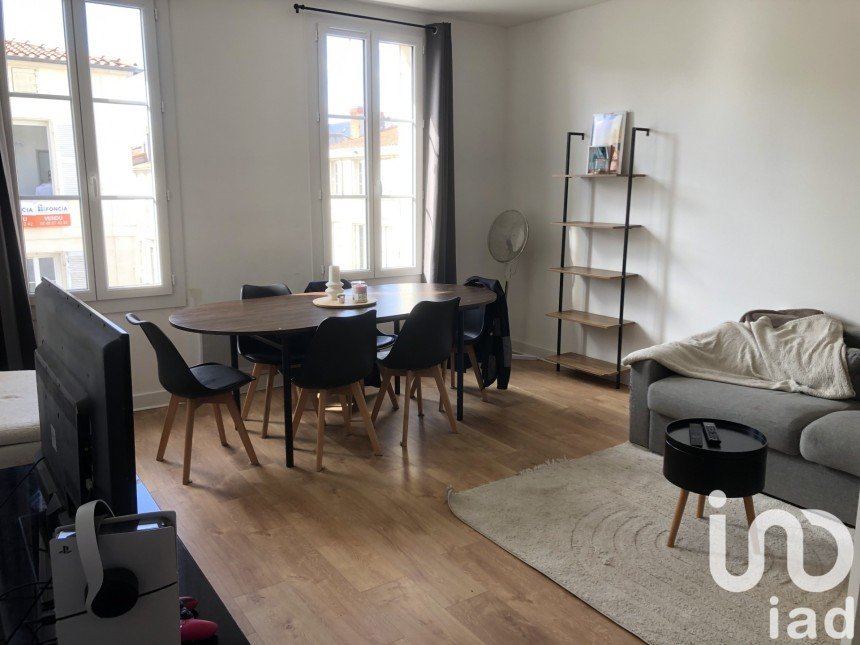 Appartement 5 pièces de 62 m² à Rochefort (17300)