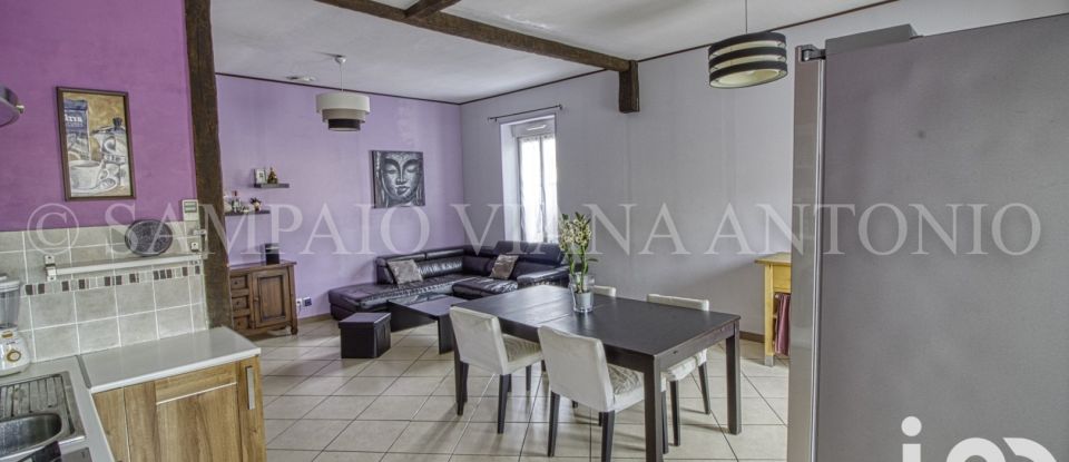 Traditional house 6 rooms of 127 m² in Puiseaux (45390)