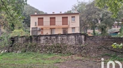 Traditional house 8 rooms of 164 m² in Montbolo (66110)