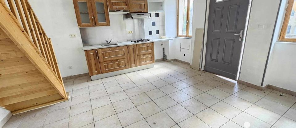 Maison 8 pièces de 155 m² à Gudmont-Villiers (52320)