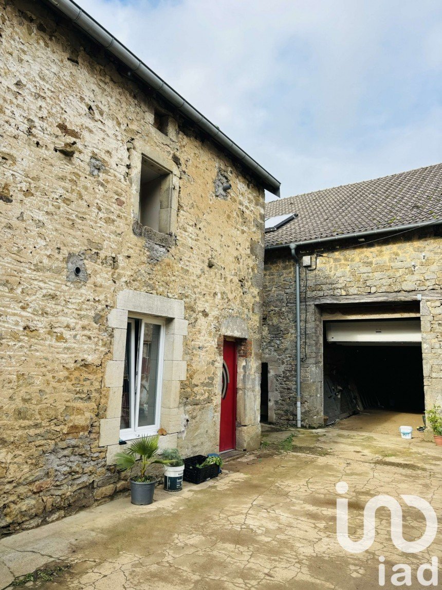 Maison 4 pièces de 71 m² à Poinson-lès-Fayl (52500)