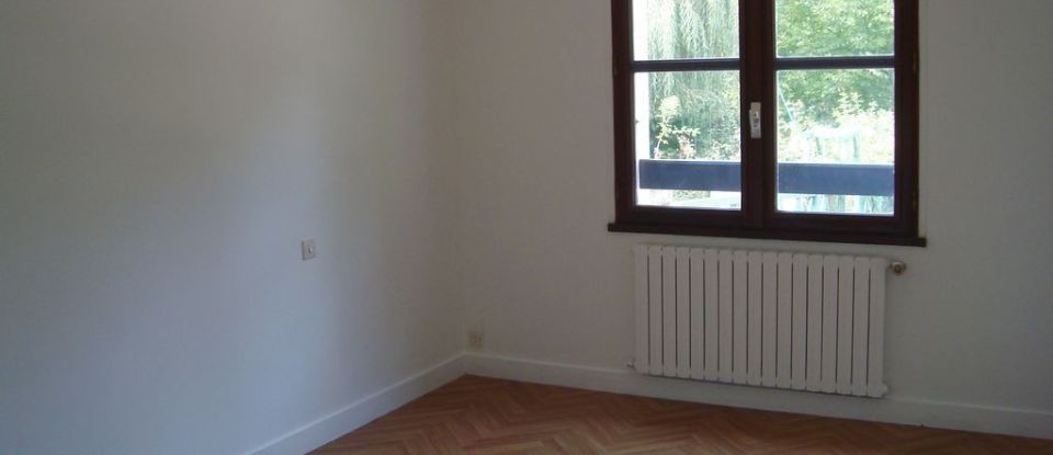 Town house 6 rooms of 147 m² in Sainte-Flaive-des-Loups (85150)