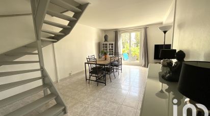 Maison 4 pièces de 96 m² à Saint-Thibault-des-Vignes (77400)