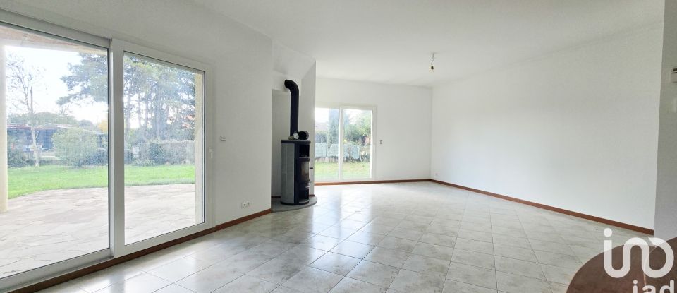 Maison 5 pièces de 150 m² à Saint-Genis-Pouilly (01630)