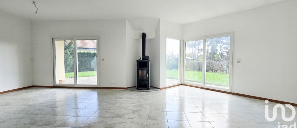 Maison 5 pièces de 150 m² à Saint-Genis-Pouilly (01630)