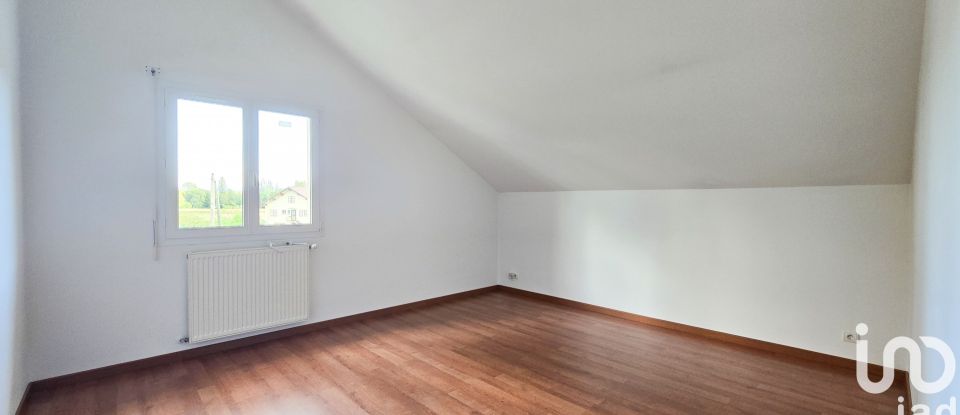 Maison 5 pièces de 150 m² à Saint-Genis-Pouilly (01630)