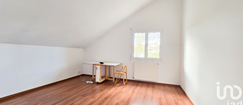 Maison 5 pièces de 150 m² à Saint-Genis-Pouilly (01630)