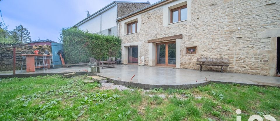 Maison 8 pièces de 250 m² à Havange (57650)