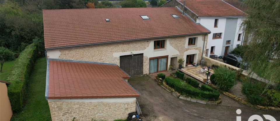 Maison 8 pièces de 250 m² à Havange (57650)