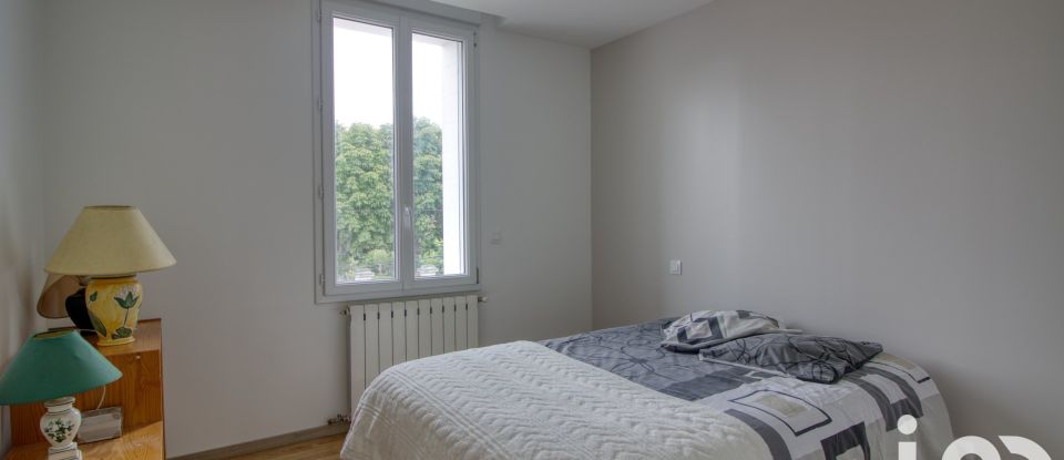 House 8 rooms of 230 m² in Conflans-Sainte-Honorine (78700)