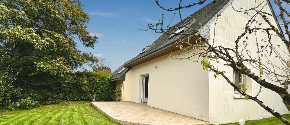 Maison 6 pièces de 114 m² à La Chapelle-des-Fougeretz (35520)