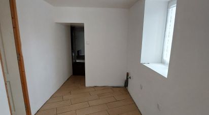 Town house 4 rooms of 108 m² in Oradour-sur-Vayres (87150)