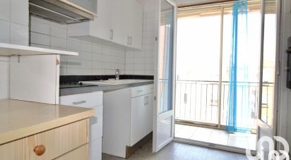 Apartment 3 rooms of 65 m² in Saint-Raphaël (83700)