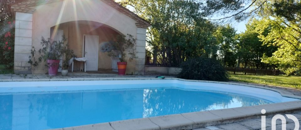 House 6 rooms of 189 m² in Bergerac (24100)