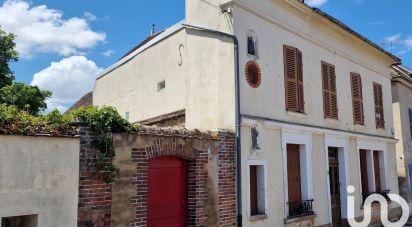 Maison de ville 6 pièces de 135 m² à Saint-Julien-du-Sault (89330)