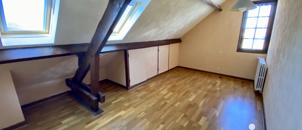 Maison 7 pièces de 126 m² à Saint-Parres-lès-Vaudes (10260)