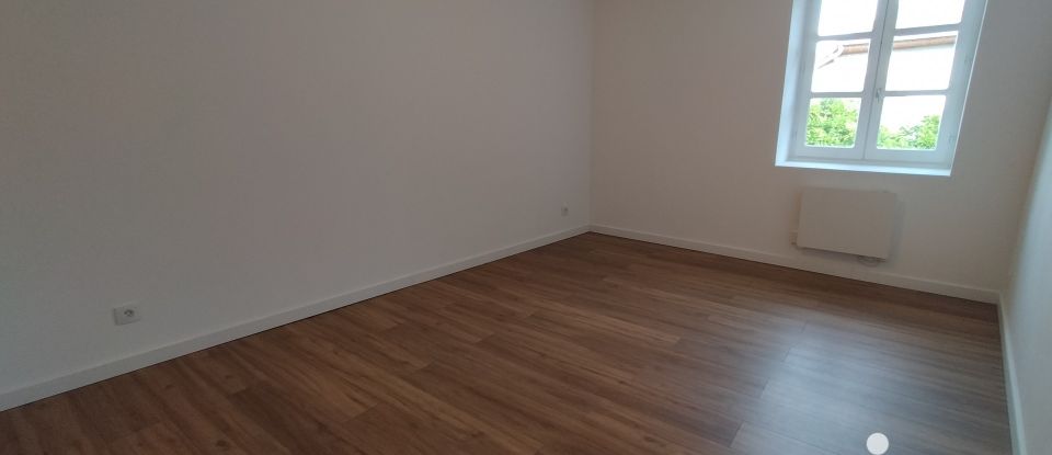 Maison 5 pièces de 99 m² à Saint-Chef (38890)